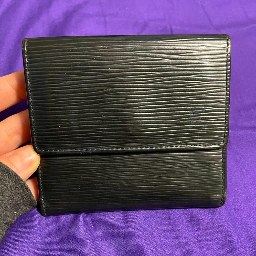 Authentic Epi Elise Trifold Louis Vuitton Wallet